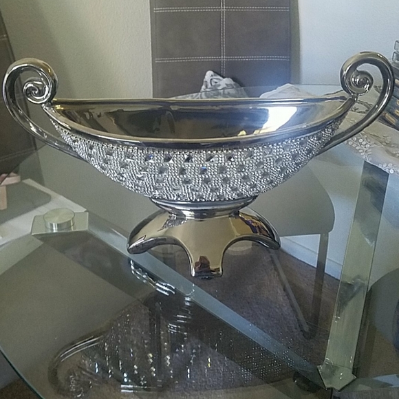 Decoration piece